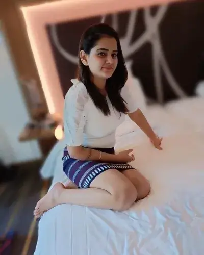 Escort Service In Patoda